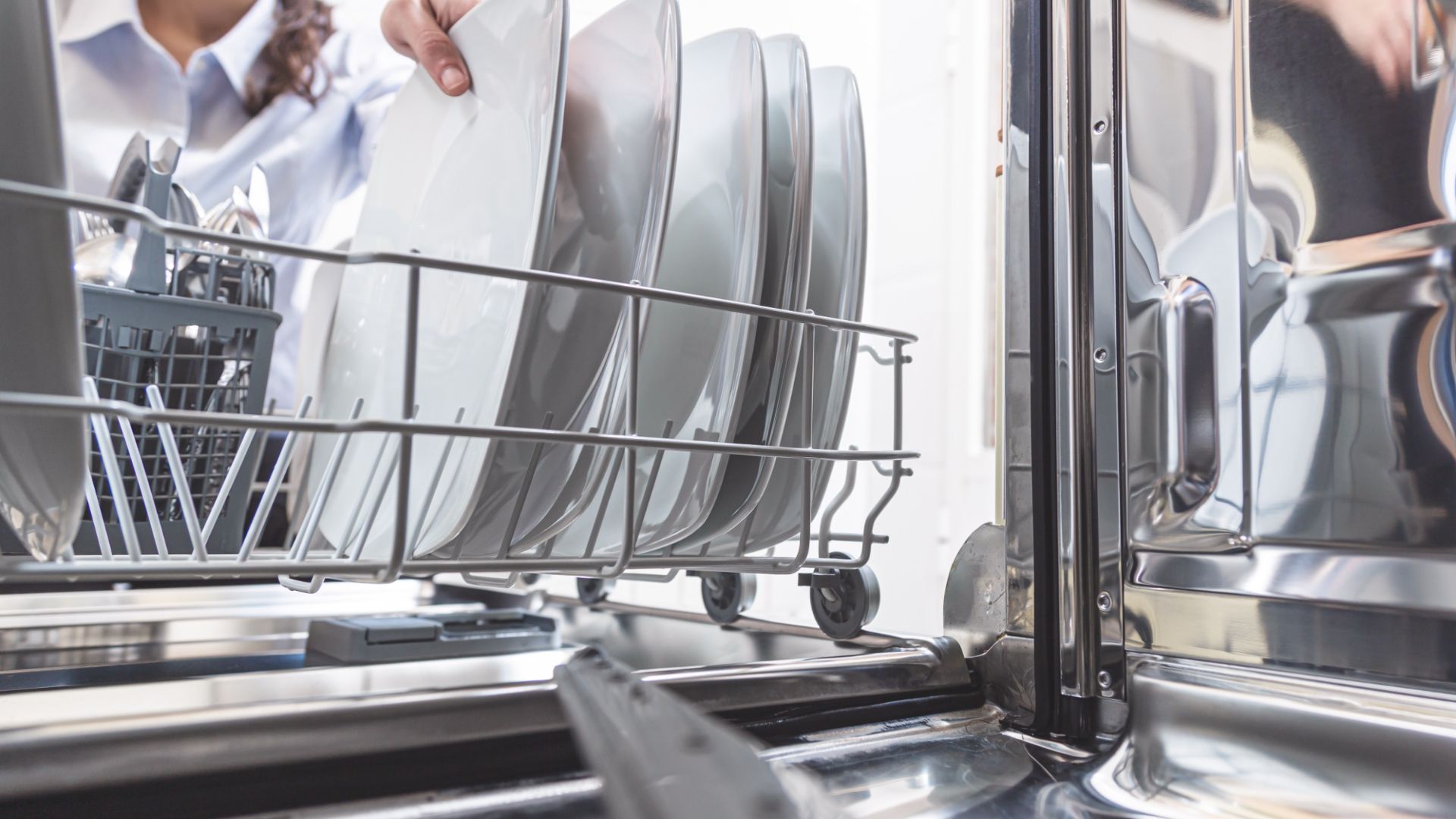 How to Use a Dishwasher